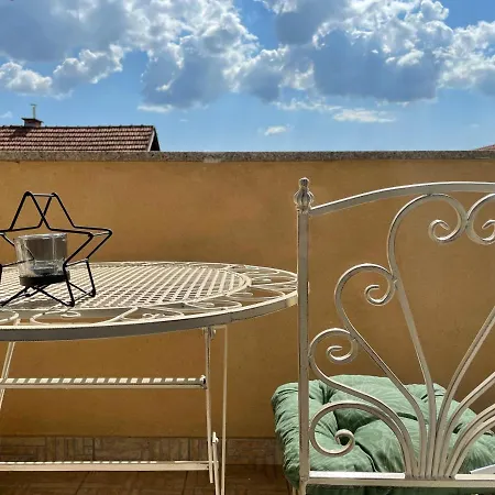 Lipa Apartman